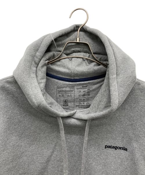 Patagonia（パタゴニア）Patagonia (パタゴニア) プルオーバーパーカー グレー サイズ:X-LARGEの古着・服飾アイテム