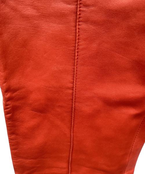 BOTTEGA VENETA（ボッテガベネタ）BOTTEGA VENETA (ボッテガベネタ) シープレザーパンツ レッド サイズ:40の古着・服飾アイテム