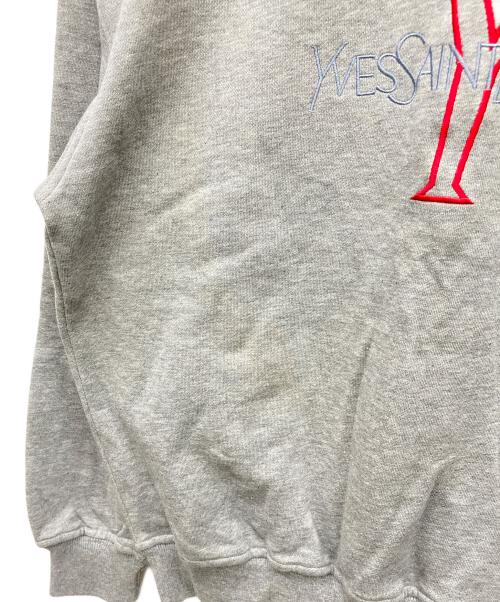 Yves Saint Laurent（イヴサンローラン）Yves Saint Laurent (イヴサンローラン) Vネックスウェット グレー サイズ:Mの古着・服飾アイテム