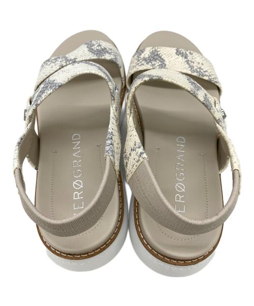 COLE HAAN（コールハーン）COLE HAAN (コールハーン) フラヤ スライド サンダル アイボリー サイズ:6Bの古着・服飾アイテム