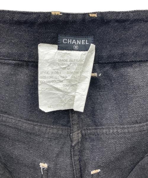 CHANEL（シャネル）CHANEL (シャネル) ワイドショートデニムパンツ ブラック サイズ:48の古着・服飾アイテム