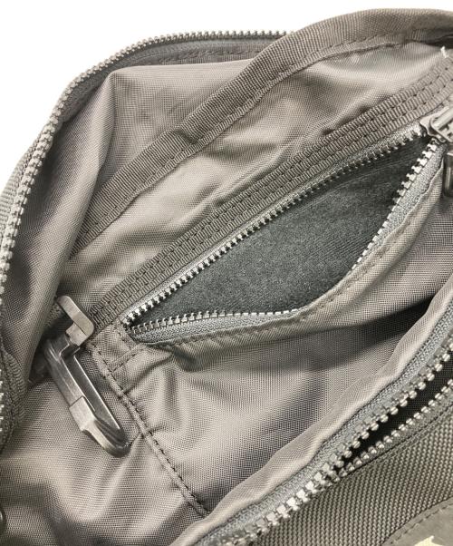 Y's（ワイズ）Y's (ワイズ) New Era (ニューエラ) Sling Body Bag ブラックの古着・服飾アイテム