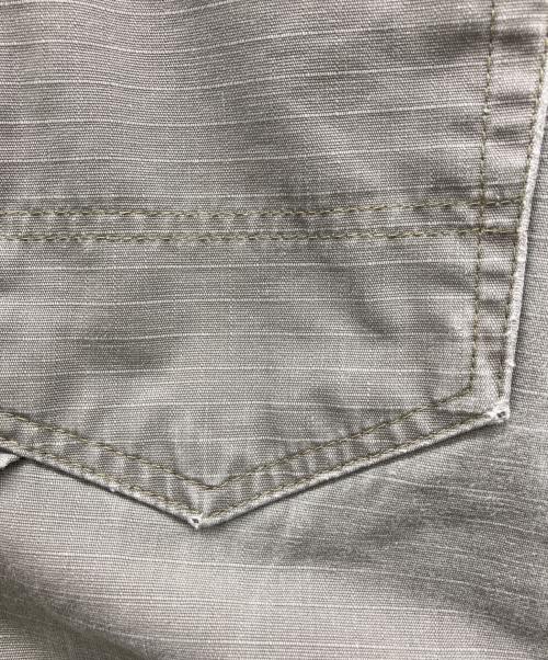 CarHartt（カーハート）CarHartt (カーハート) カーゴパンツ カーキ サイズ:W36×L34の古着・服飾アイテム