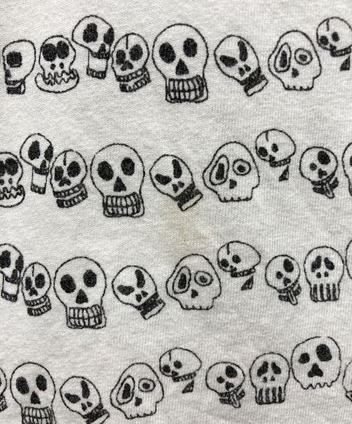 LEVI'S（リーバイス）LEVI'S (リーバイス) 総柄髑髏Tシャツ ホワイト サイズ:Lの古着・服飾アイテム