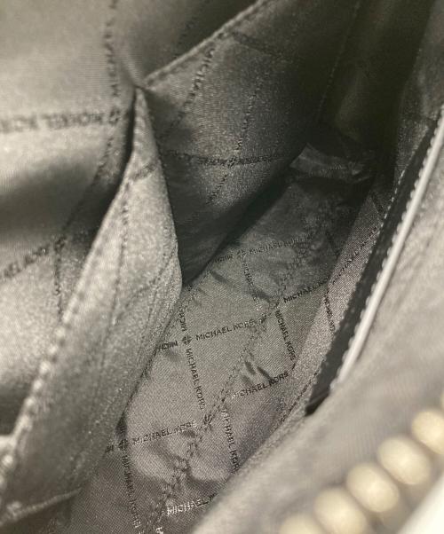 MICHAEL KORS（マイケル・コース）MICHAEL KORS (マイケル・コース) ショルダーバッグ ブラックの古着・服飾アイテム