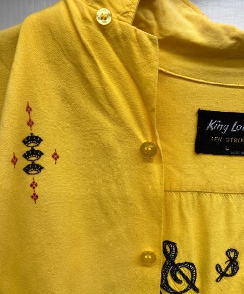 KING LOUIE（キングルイ）KING LOUIE (キングルイ) 50s ボーリングシャツ イエロー サイズ:Lの古着・服飾アイテム