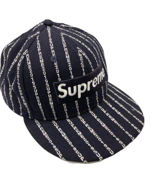New Era（ニューエラ）New Era (ニューエラ) Supreme (シュプリーム) テキストストライプキャップ ネイビー サイズ:7 1/2 59.6cmの古着・服飾アイテム
