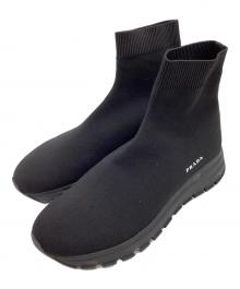 PRADA（プラダ）の古着「ラバーロゴソックススニーカー」｜ブラック