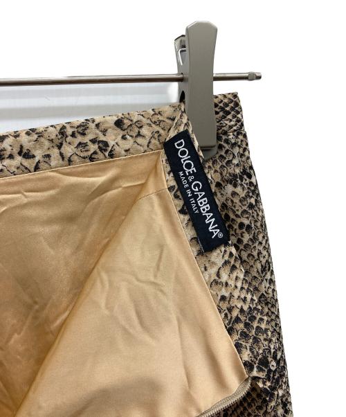 DOLCE & GABBANA（ドルチェ＆ガッバーナ）DOLCE & GABBANA (ドルチェ＆ガッバーナ) シルク混パイソン柄スカート ベージュ サイズ:36の古着・服飾アイテム