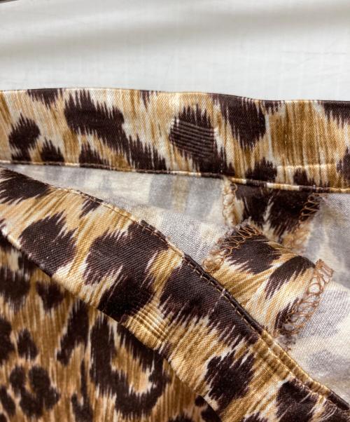 DOLCE & GABBANA（ドルチェ＆ガッバーナ）DOLCE & GABBANA (ドルチェ＆ガッバーナ) レオパード柄スカート ベージュ サイズ:40の古着・服飾アイテム