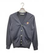 maison kitsuneメゾンキツネ）の古着「フォックスヘッド パッチ クラシック カーディガン」｜グレー