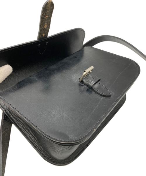 MARGARET HOWELL（マーガレットハウエル）MARGARET HOWELL (マーガレットハウエル) ブライドルレザーショルダーバッグ ブラックの古着・服飾アイテム