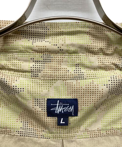stussy（ステューシー）stussy (ステューシー) 90s 紺タグ カモ柄半袖シャツ カーキ サイズ:Lの古着・服飾アイテム