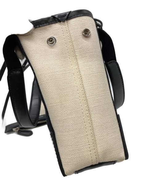 BALENCIAGA（バレンシアガ）BALENCIAGA (バレンシアガ) カバスXS アイボリー×ブラックの古着・服飾アイテム