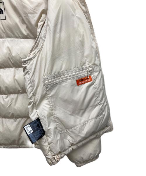 THE NORTH FACE（ザ ノース フェイス）THE NORTH FACE (ザ ノース フェイス) W'S NEW PUFFY EX ON BALL JACKET アイボリー サイズ:Mの古着・服飾アイテム
