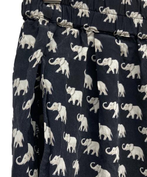 Max Mara WEEK END LINE（マックスマーラ ウイークエンドライン）MAX MARA WEEK END LINE (マックスマーラ ウイークエンドライン) 総柄エレファントパンツ ブラック サイズ:36の古着・服飾アイテム