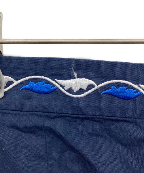 Max Mara WEEK END LINE（マックスマーラ ウイークエンドライン）Max Mara WEEK END LINE (マックスマーラ ウイークエンドライン) 刺繍デザインパンツ ネイビー サイズ:36の古着・服飾アイテム