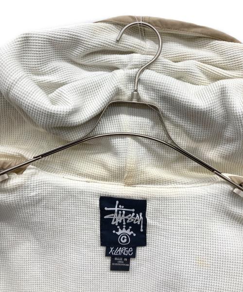 stussy（ステューシー）stussy (ステューシー) アクティブタイプジャケット クラウンロゴ ベージュ サイズ:X-LARGEの古着・服飾アイテム
