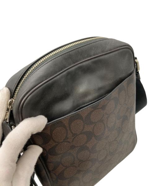 COACH（コーチ）COACH (コーチ) ショルダーバッグ シグネチャー ブラウンの古着・服飾アイテム
