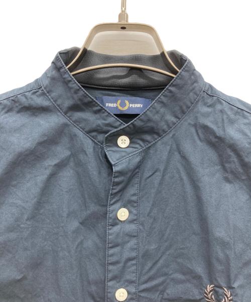 FRED PERRY（フレッドペリー）FRED PERRY (フレッドペリー) スタンドカラーシャツ ネイビー サイズ:S C86-94,T165-175の古着・服飾アイテム