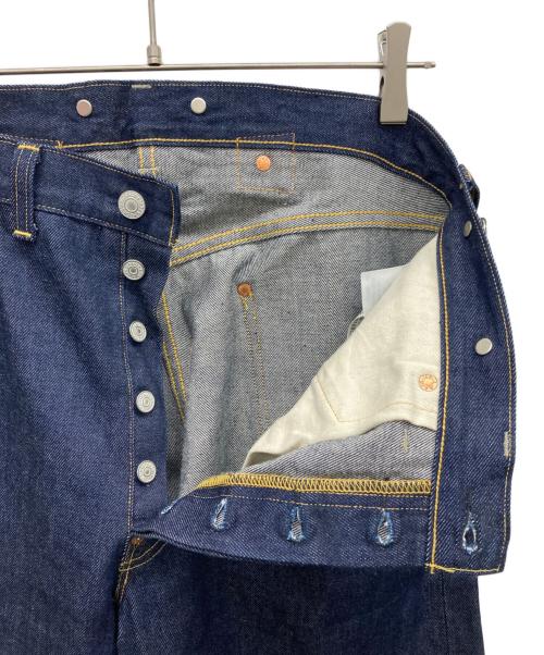 LEVI'S VINTAGE CLOTHING（リーバイス ビンテージ クロージング）LEVI'S VINTAGE CLOTHING (リーバイス ビンテージ クロージング) 501XX 復刻デニムパンツ インディゴ サイズ:W33 L34の古着・服飾アイテム