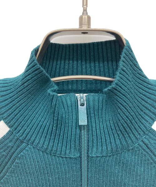 adidas（アディダス）adidas (アディダス) アディカラー スリーストライプス スリム ニット トラックトップ グレー サイズ:Sの古着・服飾アイテム