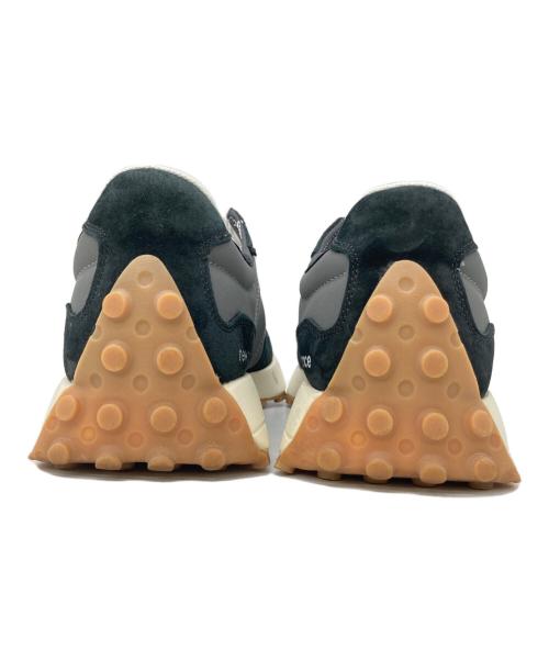 NEW BALANCE（ニューバランス）NEW BALANCE (ニューバランス) ローカットスニーカー ブラック×アイボリー サイズ:10 USの古着・服飾アイテム