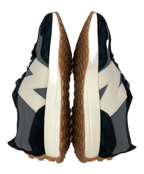 NEW BALANCE（ニューバランス）NEW BALANCE (ニューバランス) ローカットスニーカー ブラック×アイボリー サイズ:10 USの古着・服飾アイテム