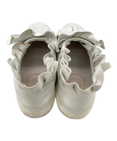 Roger Vivier（ロジェ ヴィヴィエ）Roger Vivier (ロジェ ヴィヴィエ) フリルスニーカー ホワイト サイズ:36 1/2の古着・服飾アイテム
