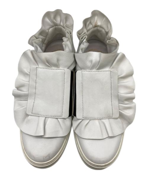 Roger Vivier（ロジェ ヴィヴィエ）Roger Vivier (ロジェ ヴィヴィエ) フリルスニーカー ホワイト サイズ:36 1/2の古着・服飾アイテム
