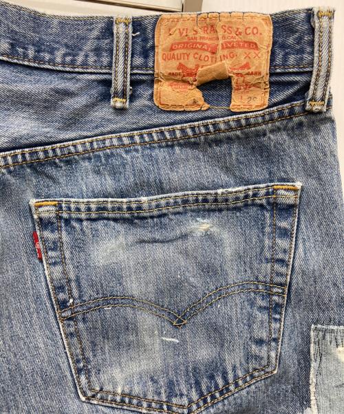 LEVI'S（リーバイス）LEVI'S (リーバイス) パッチワークデニムパンツ インディゴ サイズ:38×29の古着・服飾アイテム