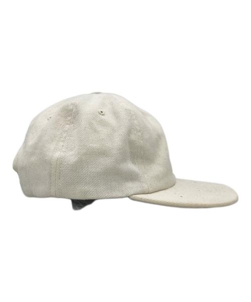 SUPREME（シュプリーム）Supreme (シュプリーム) キャップ ホワイトの古着・服飾アイテム