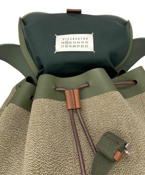 Maison Margiela（メゾンマルジェラ）Maison Margiela (メゾンマルジェラ) リュック カーキの古着・服飾アイテム