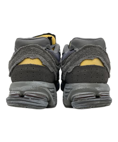 NEW BALANCE（ニューバランス）NEW BALANCE (ニューバランス) 2002R Protection Pack 'Phantom/2002R グレー サイズ:UK7.5の古着・服飾アイテム