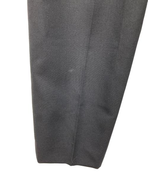 ENFOLD（エンフォルド）ENFOLD (エンフォルド) DRAPE TAPERED-TROUSERS ブラック サイズ:38の古着・服飾アイテム