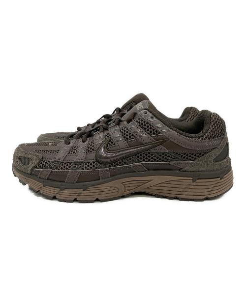 NIKE（ナイキ）NIKE (ナイキ) スニーカー ブラウン サイズ:US8の古着・服飾アイテム