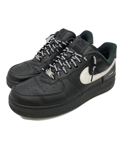 NIKE（ナイキ）NIKE (ナイキ) Supreme (シュプリーム) ローカットスニーカー　AIR FORCE1 LOW　エアフォース１ ブラック サイズ:US11の古着・服飾アイテム