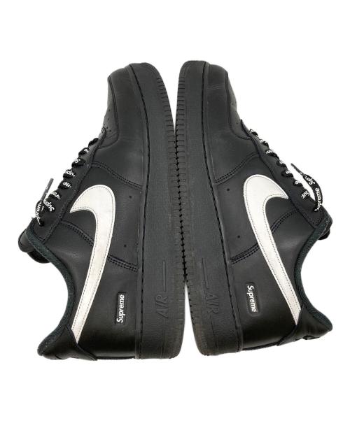 NIKE（ナイキ）NIKE (ナイキ) Supreme (シュプリーム) ローカットスニーカー　AIR FORCE1 LOW　エアフォース１ ブラック サイズ:US11の古着・服飾アイテム