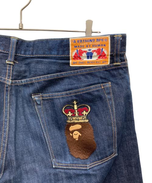 A BATHING APE（アベイシングエイプ）A BATHING APE (アベイシングエイプ) クラウン猿刺繍デニムパンツ インディゴ サイズ:Lの古着・服飾アイテム