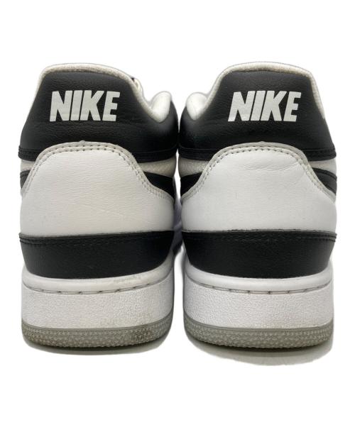 NIKE（ナイキ）NIKE (ナイキ) ローカットスニーカー ホワイト サイズ:US9の古着・服飾アイテム