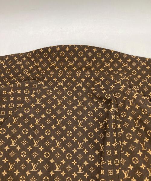 LOUIS VUITTON（ルイ ヴィトン）LOUIS VUITTON (ルイ ヴィトン) MACKINTOSH (マッキントッシュ) モノグラムステンカラーコート ブラウン サイズ:不明の古着・服飾アイテム