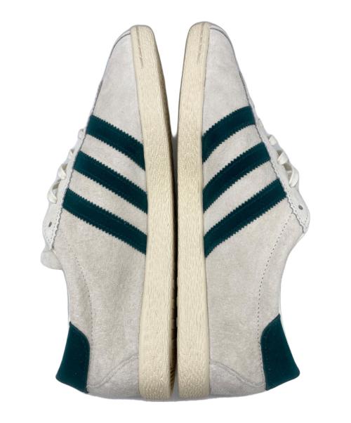 adidas（アディダス）adidas (アディダス) スニーカー アイボリー×グリーン サイズ:US10の古着・服飾アイテム