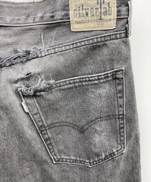 LEVI'S（リーバイス）LEVI'S (リーバイス) デニムハーフパンツ SilverTab グレー サイズ:W32 L12の古着・服飾アイテム