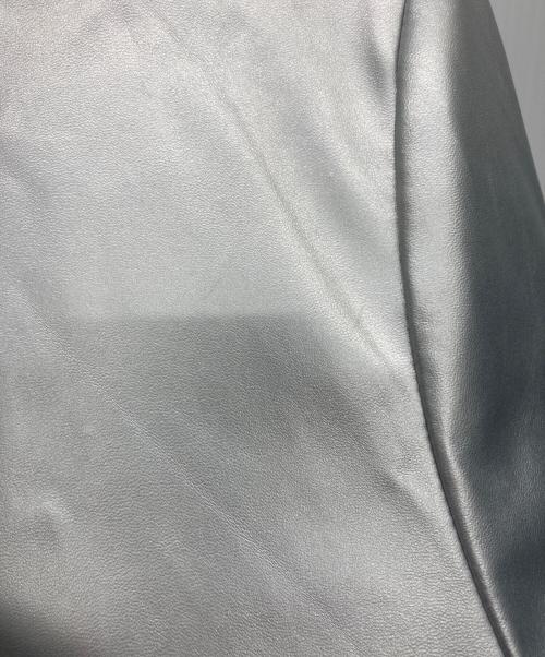 HeRIN.CYE（ヘリンドットサイ）HeRIN.CYE (ヘリンドットサイ) Fake leather jacket シルバー サイズ:FREEの古着・服飾アイテム