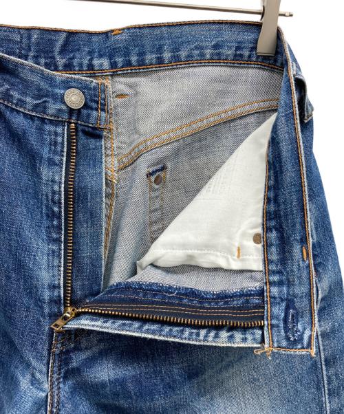 LEVI'S（リーバイス）LEVI'S (リーバイス) デニムパンツ インディゴ サイズ:W33 L34の古着・服飾アイテム