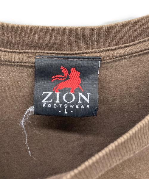 ZION（ザイオン）ZION (ザイオン) プリントTシャツ カーキ サイズ:Ｌの古着・服飾アイテム