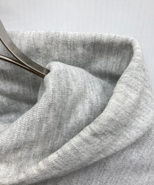 Champion REVERSE WEAVE（チャンピオン リバース ウィーブ）Champion REVERSE WEAVE (チャンピオン リバース ウィーブ) リバースウィーブスウェットパーカー グレー サイズ:LARGEの古着・服飾アイテム