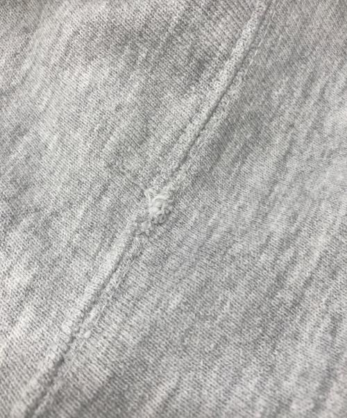 Champion REVERSE WEAVE（チャンピオン リバース ウィーブ）Champion REVERSE WEAVE (チャンピオン リバース ウィーブ) リバースウィーブスウェットパーカー グレー サイズ:LARGEの古着・服飾アイテム