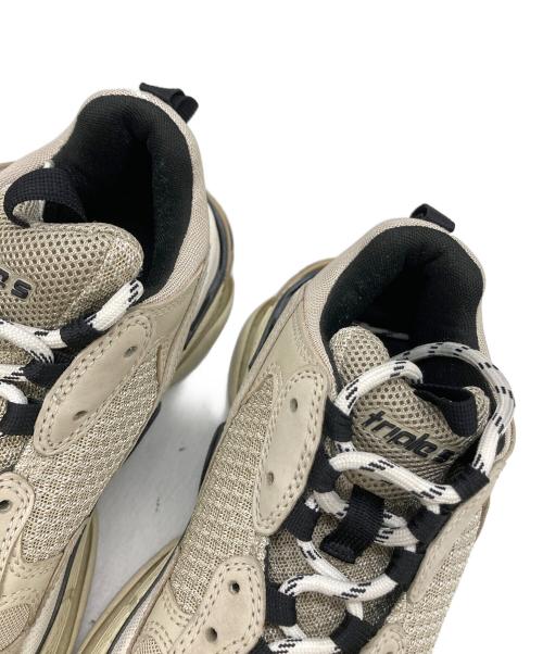 BALENCIAGA（バレンシアガ）BALENCIAGA (バレンシアガ) スニーカー ベージュ サイズ:UK6の古着・服飾アイテム