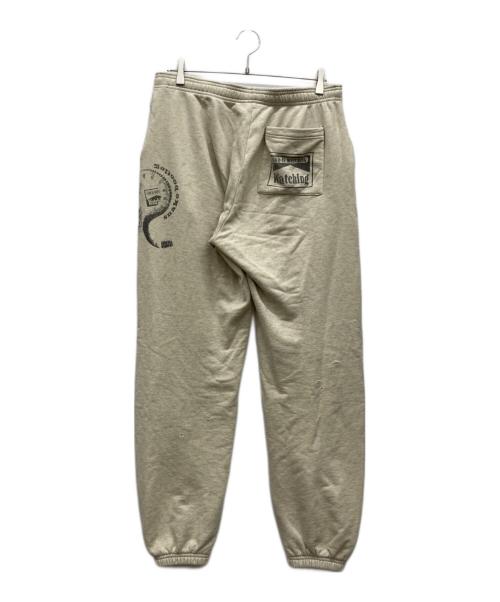 GOD'S WATCHING（ゴッズウォッチング）GOD'S WATCHING (ゴッズウォッチング) プリントスウェットパンツ グレー サイズ:Lの古着・服飾アイテム